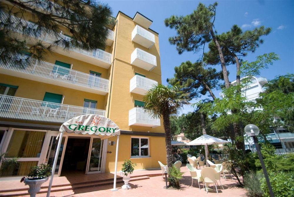 Hotel Gregory Milano Marittima Exterior photo