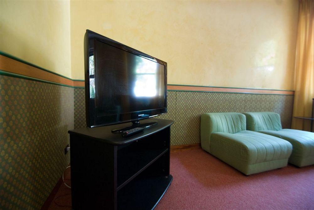 Hotel Gregory Milano Marittima Exterior photo